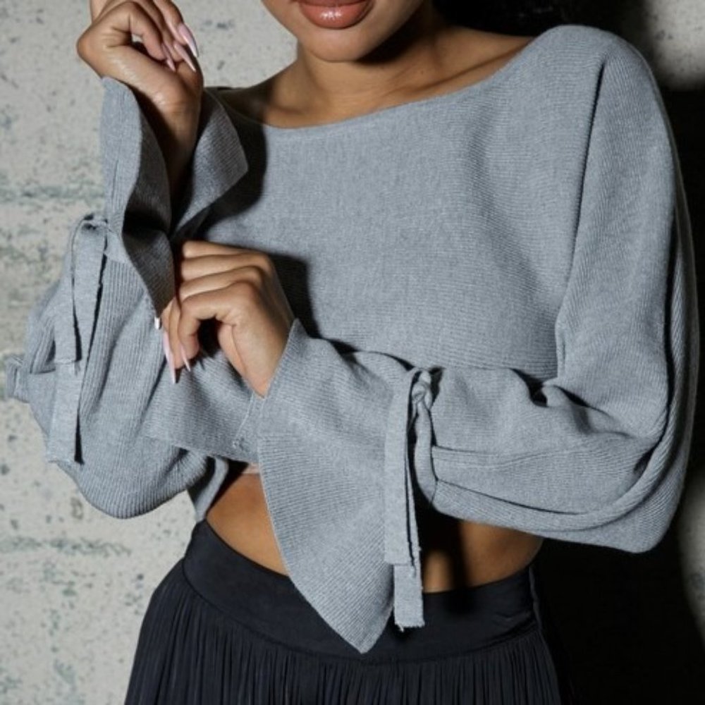 Heather Gray Crop Knit Sweater - Picture 2 of 6